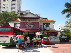 Chocolate boutique, free samples!