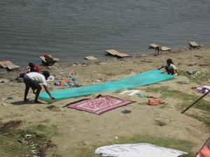 Sari washing in the Ganges